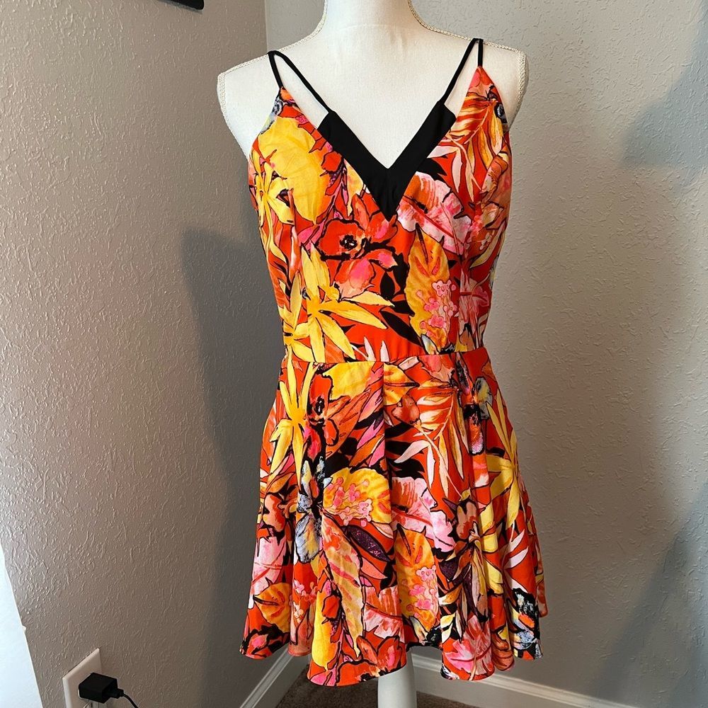 Gianni Bini Colorful Spaghetti Strap Floral Shorts Romper Size Medium